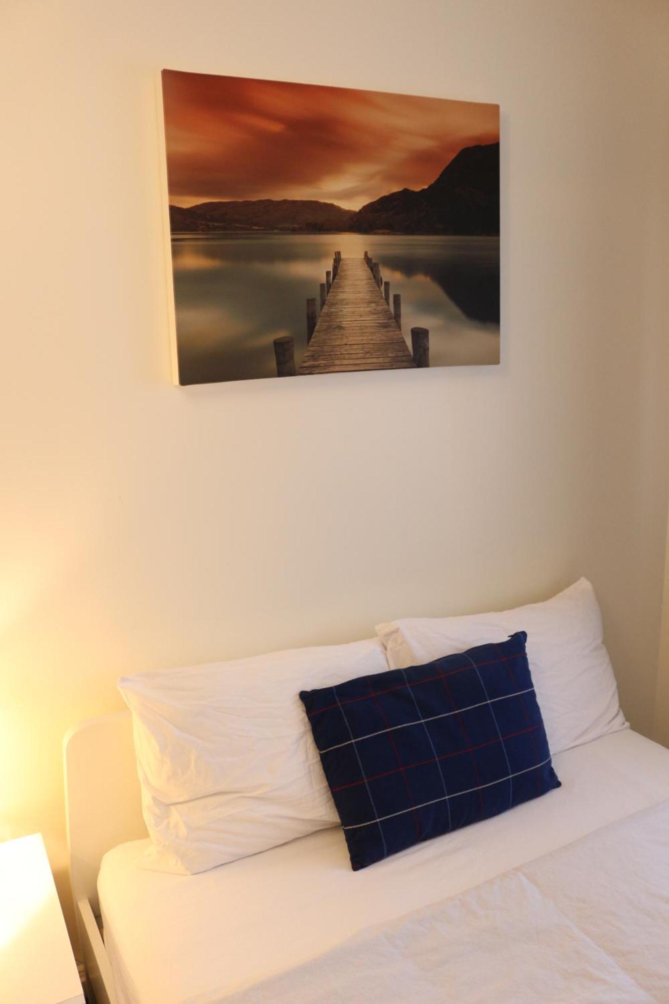 Ensuite Master Bedroom, Private Bathroom, Inside Family Home, Walking Distance To Harry Potter Watford  Exterior foto